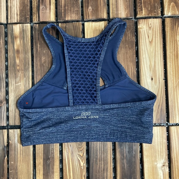 Lorna Jane Racerback Mesh Details Sports Bra Size Large - Picture 2 of 7